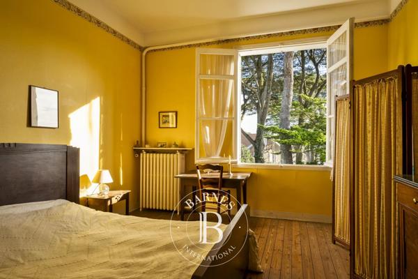 Pornichet, Maison 9 Chambres -  215 m² à vendre