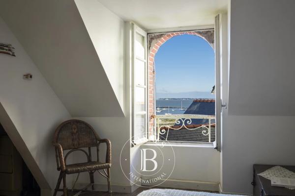 Pornichet, Maison 9 Chambres -  215 m² à vendre