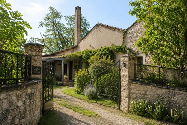 Maison avec ancien commerce Faux-en-Périgord