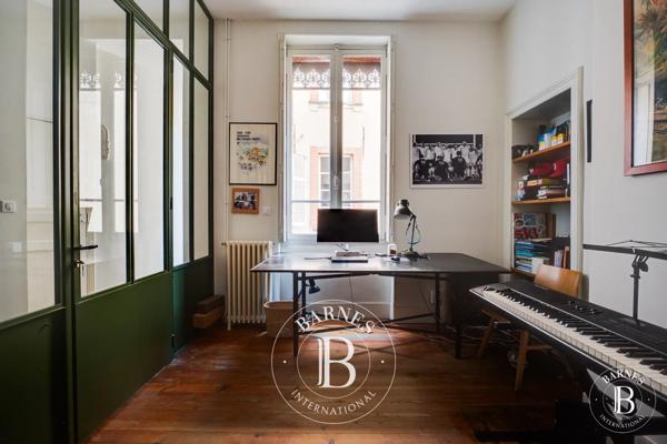 Toulouse, Appartement 7 Chambres -  199 m² à vendre