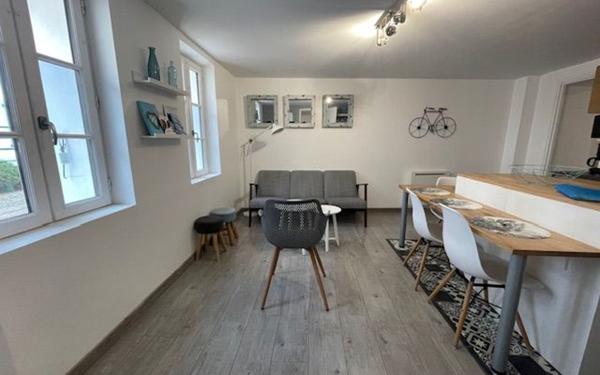 Appartement à vendre    3 pièces •  La Flotte