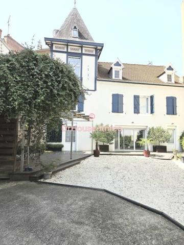 Maison à vendre 7 pièces de 261 m²