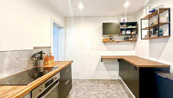 A VENDRE CHARMANT 2/3P 65M2 CALME ET LUMINEUX GONCOURT CANAL ST MARTIN PARIS 10E