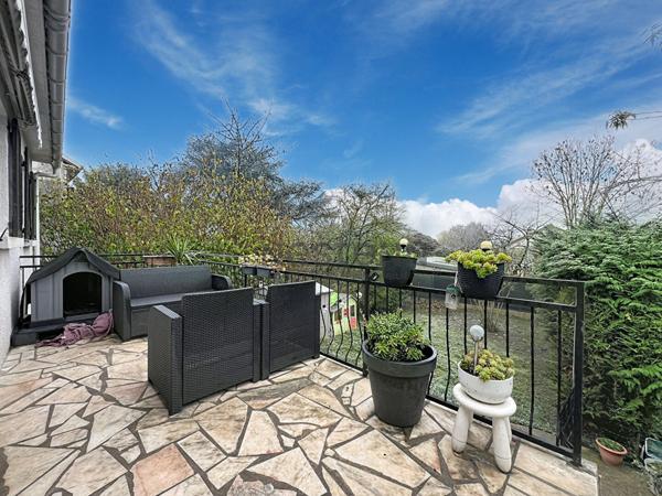 Maison Familiale Villeneuve Saint Georges 6 pièces, à coté du téléphérique de Créteil !