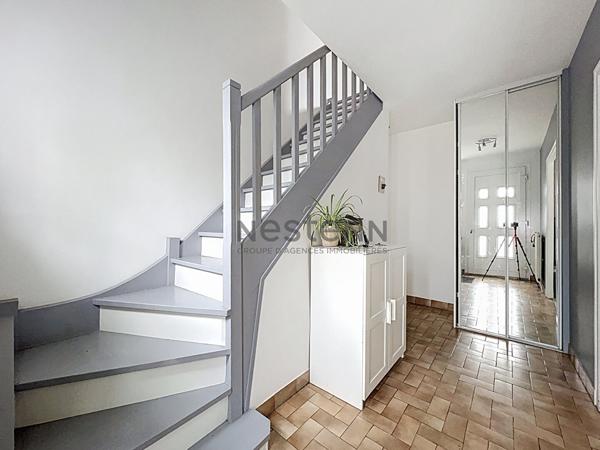 Maison Familiale Villeneuve Saint Georges 6 pièces, à coté du téléphérique de Créteil !