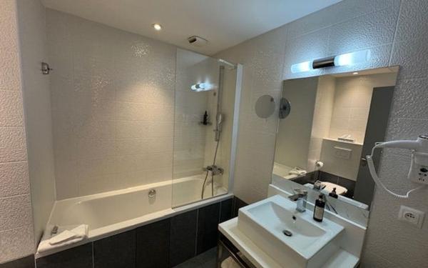 Appartement à vendre    1 pièce • 22,11 m2 Paris 19