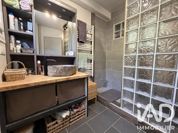 Maison à vendre 5 pièces 186 m² Vic-sur-Cère