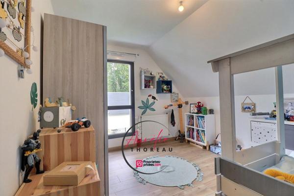 Maison  familiale récente, idéalement située