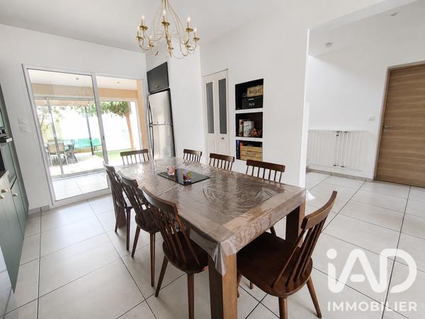 Maison à vendre 6 pièces 130 m² Saint-Estève