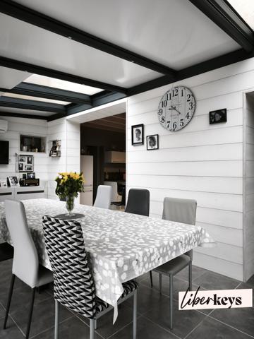 MAISON DE FAMILLE A BRESSUIRE