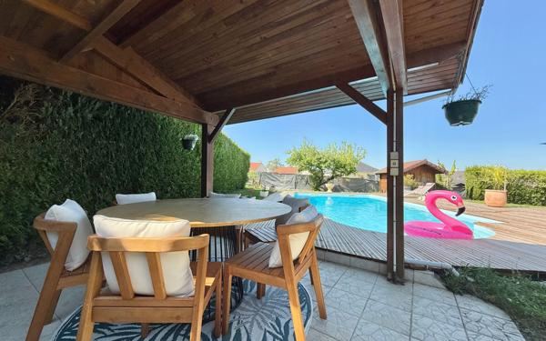 Maison à vendre    5 pièces • 161 m2 Lamarche-sur-Saône