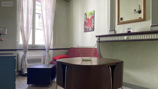 Immeuble à vendre à Nantua dans l'Ain (01130), ref : 01048-234