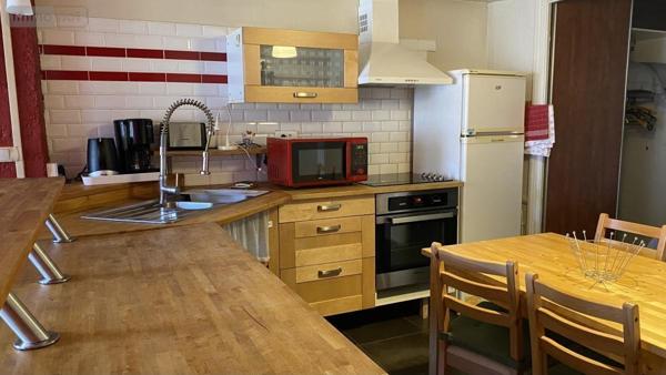 Immeuble à vendre à Nantua dans l'Ain (01130), ref : 01048-234