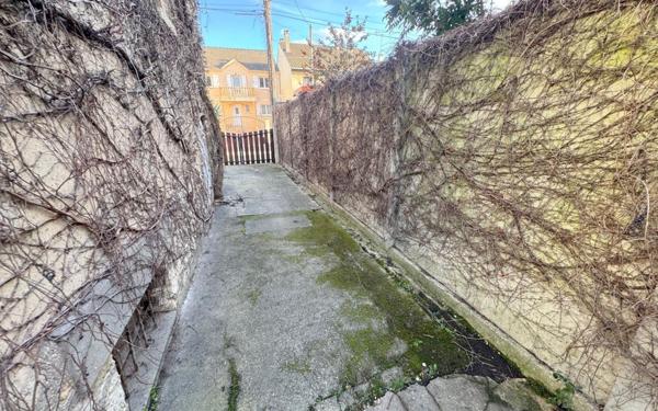 Maison à vendre    4 pièces •  Le Blanc-Mesnil