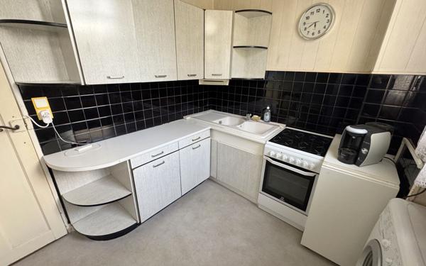 Maison à vendre    4 pièces •  Le Blanc-Mesnil