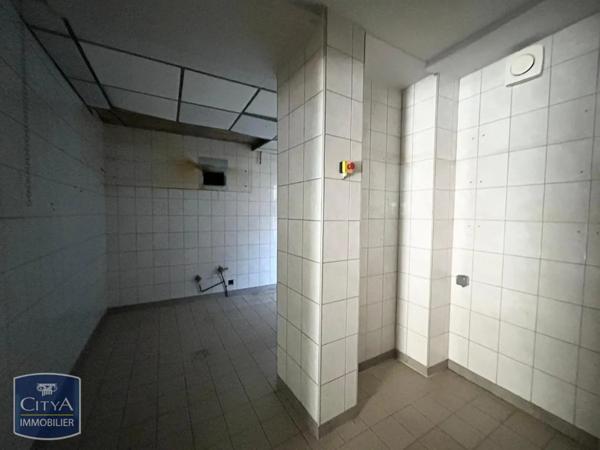 Local commercial à louer 82.38m² Sarlat-la-Canéda (24200)