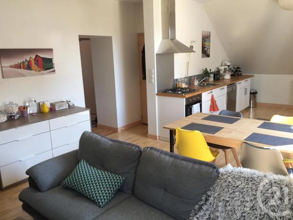 Immeuble à vendre  128,53 m 2   ARGENTRE DU PLESSIS  - 35