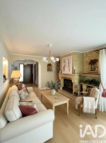 Maison à vendre 7 pièces 140 m² Savigny-le-Temple