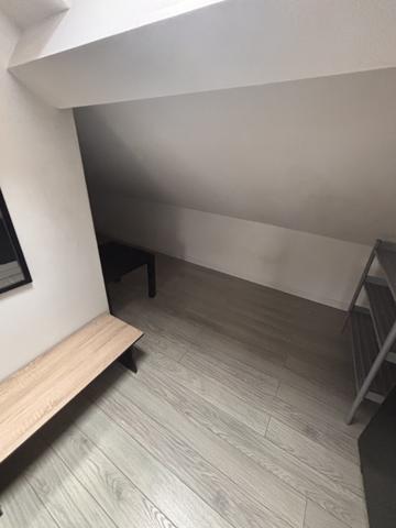 T1 EN MEZZANINE 440€ ROUBAIX CENTRE VILLE
