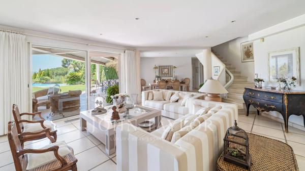 Cannes Basse Californie villa de caractère