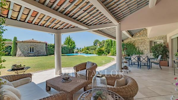 Cannes Basse Californie villa de caractère