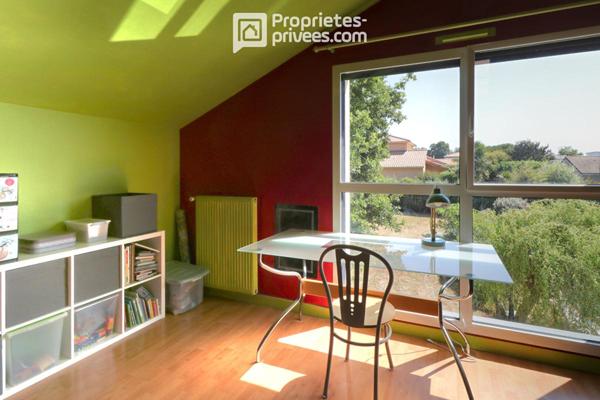 Maison La Seguiniere 8 pièce(s) 146 m2