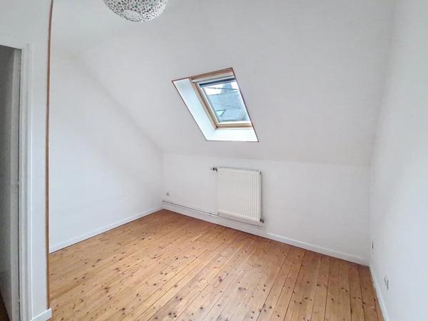 Vente                                                      Maison de village
                        
                     5 pièces                      122 m2                     à Toulis-Et-Attencourt