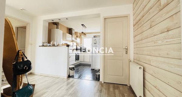 À vendre Appartement 4 pièces 90 m² - Rochefort 17300