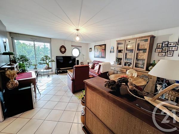 Appartement à vendre  4 pièces - 91 m2 RIOM - 63