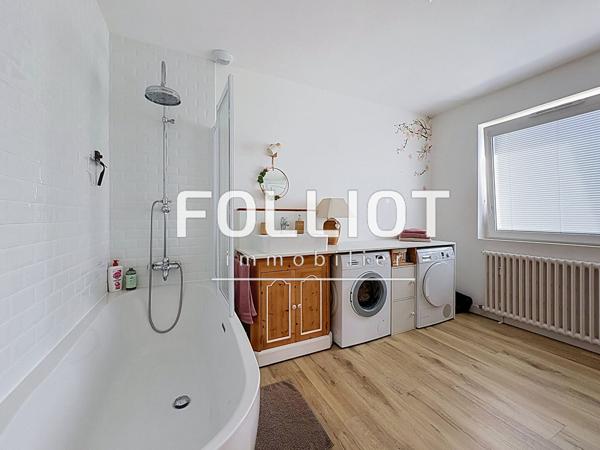 Maison de 8 pièces avec 6 chambres à vendre à Granville