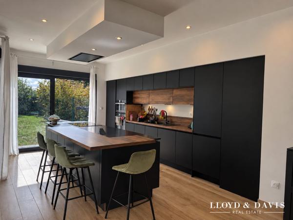 Maison contemporaine à vendre, 8 pièces - Compiègne 60200