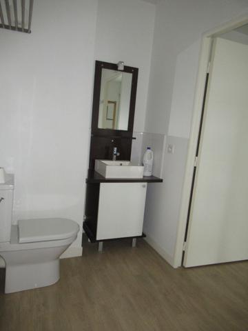 LA ROCHELLE CENTRE STUDIO MEUBLE
