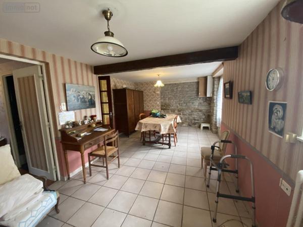 Maison à vendre à Loudéac dans les Côtes-d'Armor (22600), ref : 22110-2255