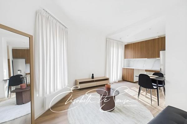 Deux pièces rénové au RCH d'une petite copropriété