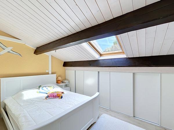 Ardèche, Le Pouzin : Villa d'architecte lumineuse, 4 chambres et bureau