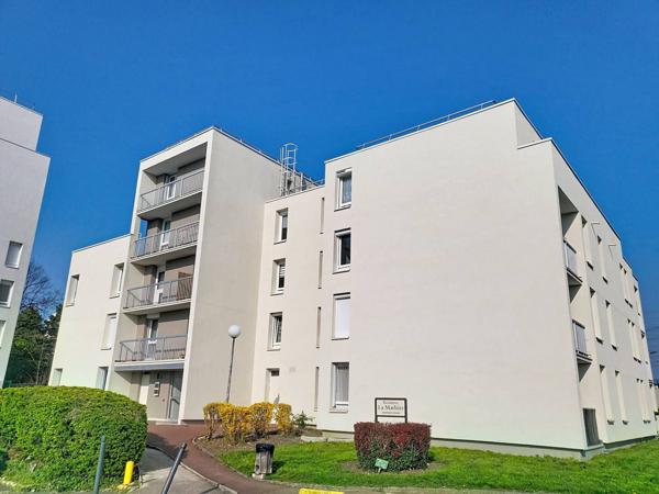 Appartement Roissy En Brie 2 pièce(s) 52 m2