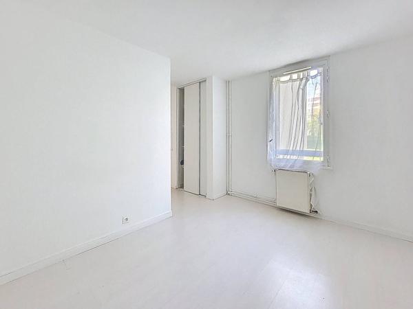 Appartement Roissy En Brie 2 pièce(s) 52 m2