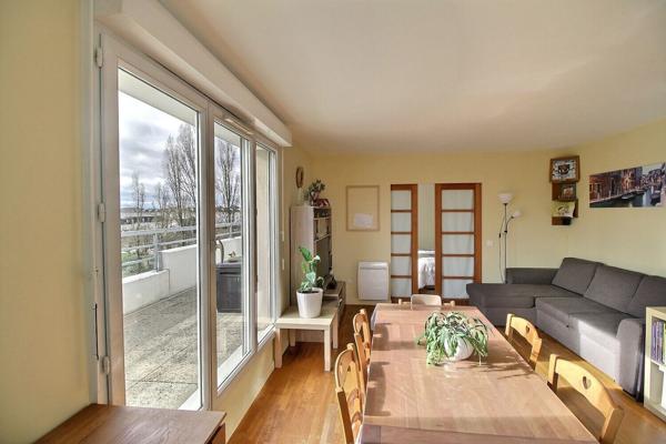 Appartement 4 pièces dernier étage à vendre à Massy - Rare sur le marché