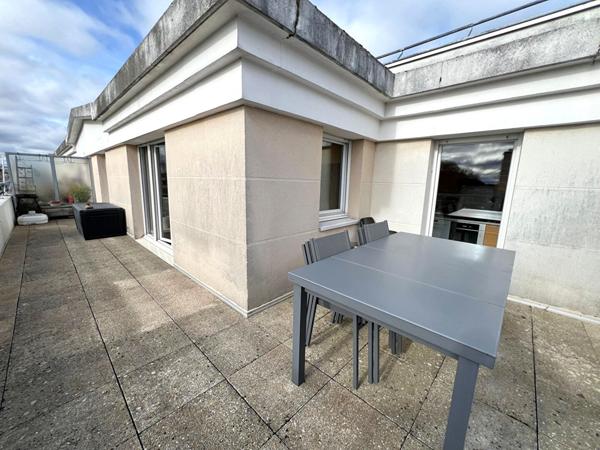 Appartement 4 pièces dernier étage à vendre à Massy - Rare sur le marché
