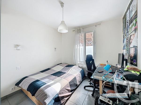 Appartement à vendre  2 pièces - 25,62 m2 VILLEJUIF - 94