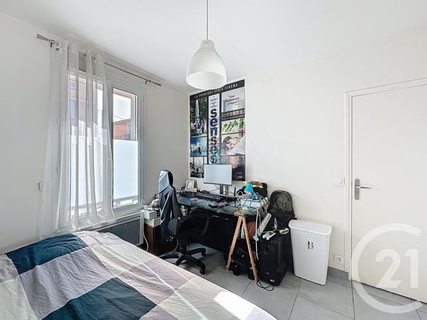 Appartement à vendre  2 pièces - 25,62 m2 VILLEJUIF - 94