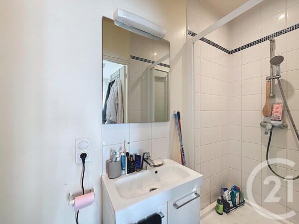 Appartement à vendre  2 pièces - 25,62 m2 VILLEJUIF - 94