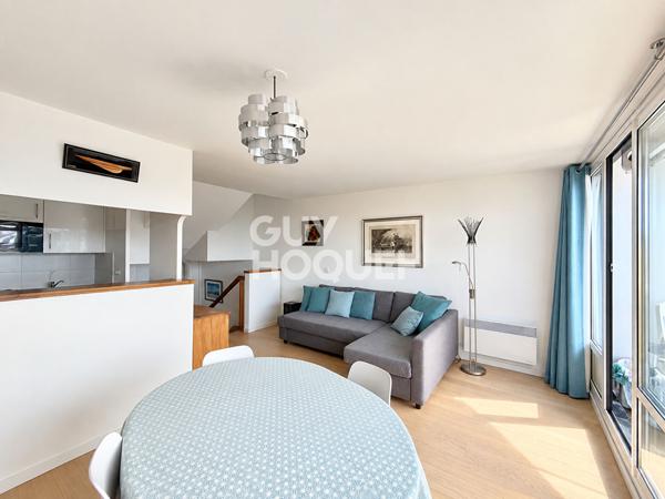 APPARTEMENT 3 PIECES AVEC TERRASSE ET PARKING - PORT DE DEAUVILLE
