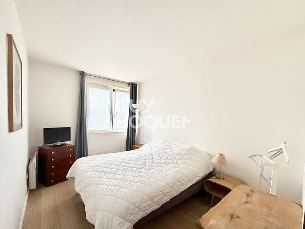 APPARTEMENT 3 PIECES AVEC TERRASSE ET PARKING - PORT DE DEAUVILLE