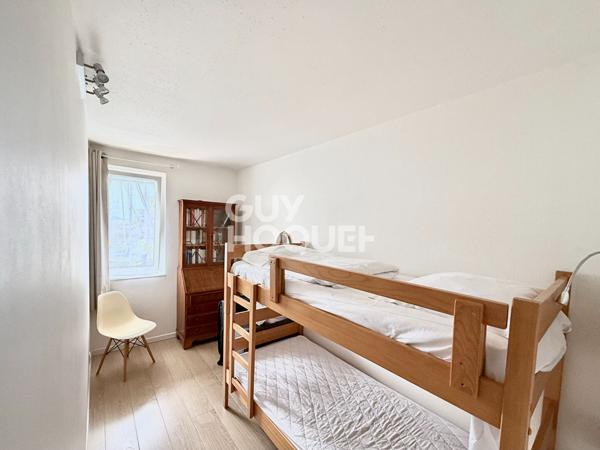APPARTEMENT 3 PIECES AVEC TERRASSE ET PARKING - PORT DE DEAUVILLE