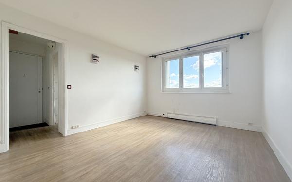 Appartement à vendre    3 pièces • 49,01 m2 Vanves