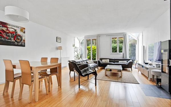 Maison à vendre    5 pièces • 126,79 m2 Antony