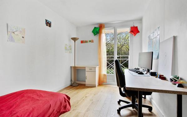 Maison à vendre    5 pièces • 126,79 m2 Antony