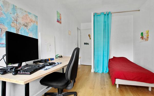 Maison à vendre    5 pièces • 126,79 m2 Antony