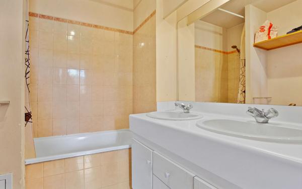 Maison à vendre    5 pièces • 126,79 m2 Antony